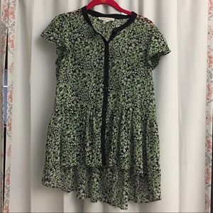 3/$25 BCBGeneration Medium Green Hi-Lo Floral Top